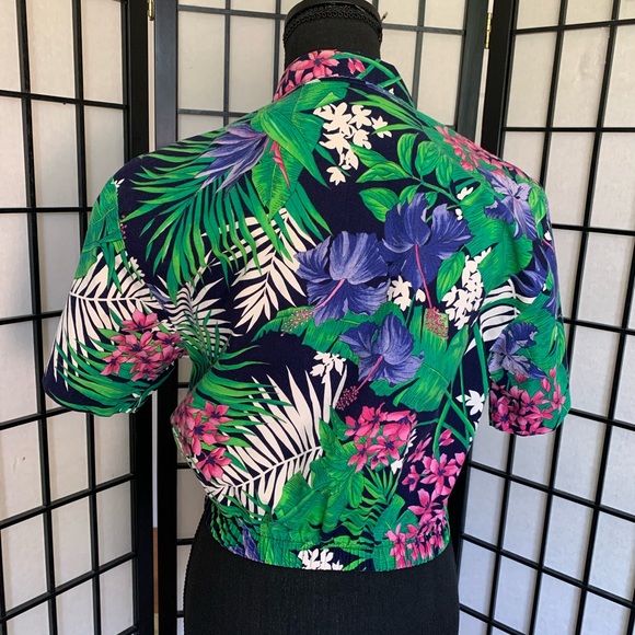 Byer California Tie-Front Floral Crop - Picture 2 of 4